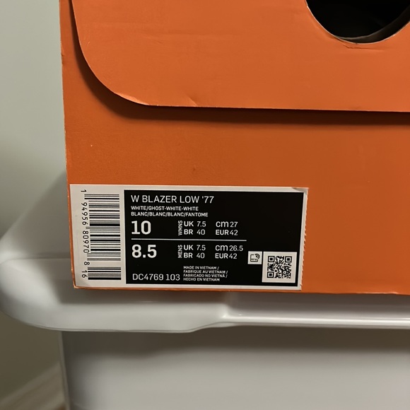 Women’s Nike blazer low ‘77 white ghost - Picture 8 of 13